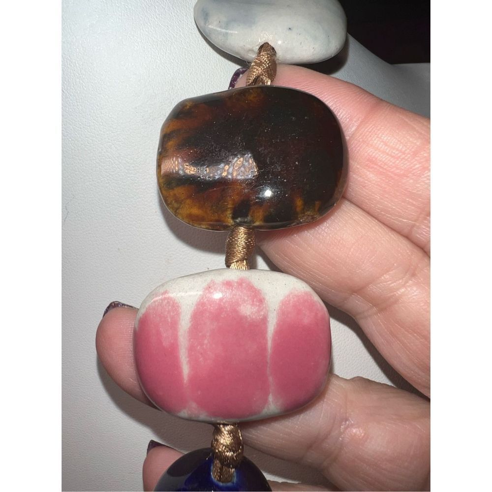 Vintage Large Multi Agate and Gemstone and Wood Beads on Taupe Tie Silk Ribbon - Picture 9 of 11
